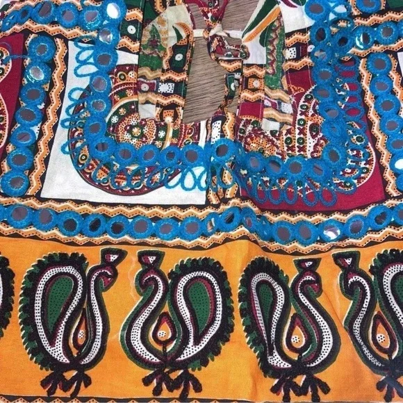 Blue and Yellow Short Sleeve Crop Blouse with Tie Front - Picture 6 of 13